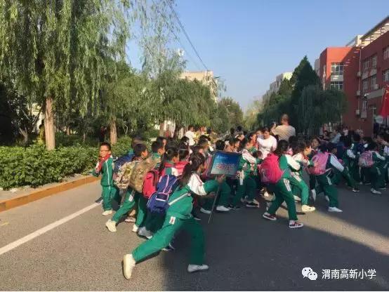 饭点关门热议